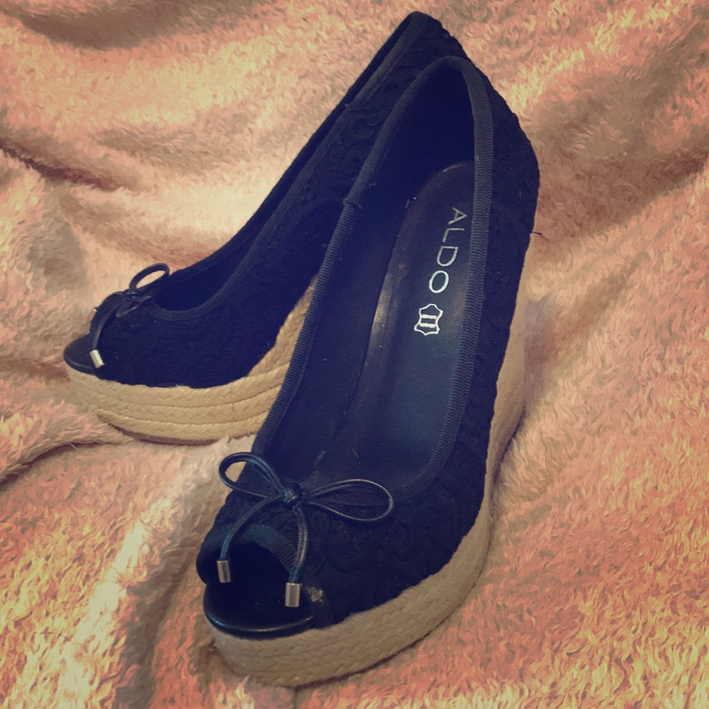 Aldo Summer Wedges size 7